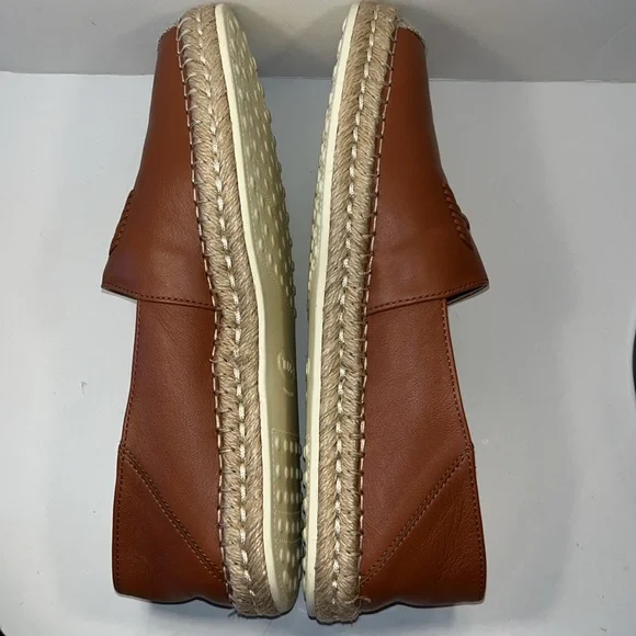 Tod’s Light Brown Leather Whipstitched Espadrilles
